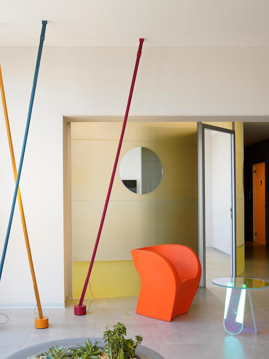 Elastic Floor Light